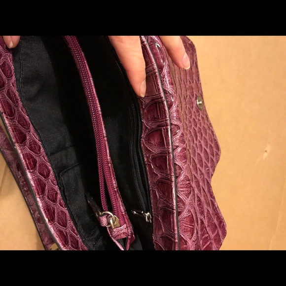 Guess handbag-pink patent - Picture 2 of 2